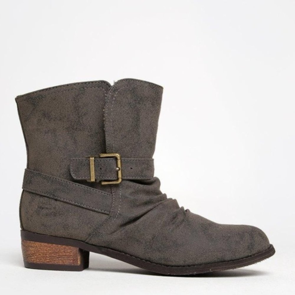 NIB Chinese Laundry Chickadee Blow Out Olive Heeled Boots
